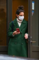 KATIE HOLMES Out and About in New York 04/01/2022