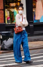 KATIE HOLMES Out and About in New York 04/05/2022
