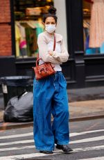 KATIE HOLMES Out and About in New York 04/05/2022