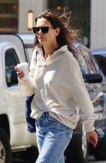 KATIE HOLMES Out for Coffee in New York 04/28/2022