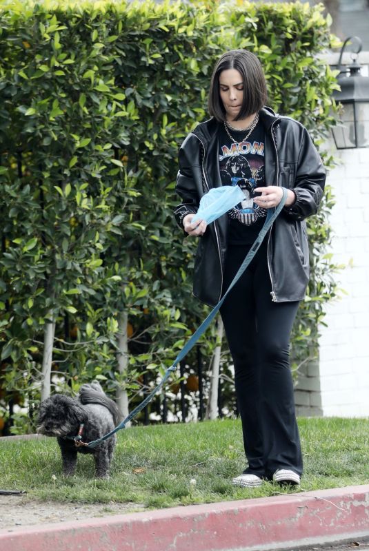 KATIE MALONEY Cleans up After Her Dog in Encino 04/02/2022