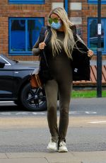 KATIE PRICE Arrives at Crawley Magistrates Court 04/27/2022