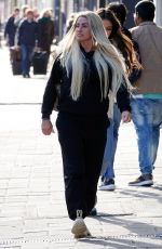 KATIE PRICE Out in London 04/01/2022
