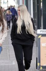 KATIE PRICE Out in London 04/01/2022