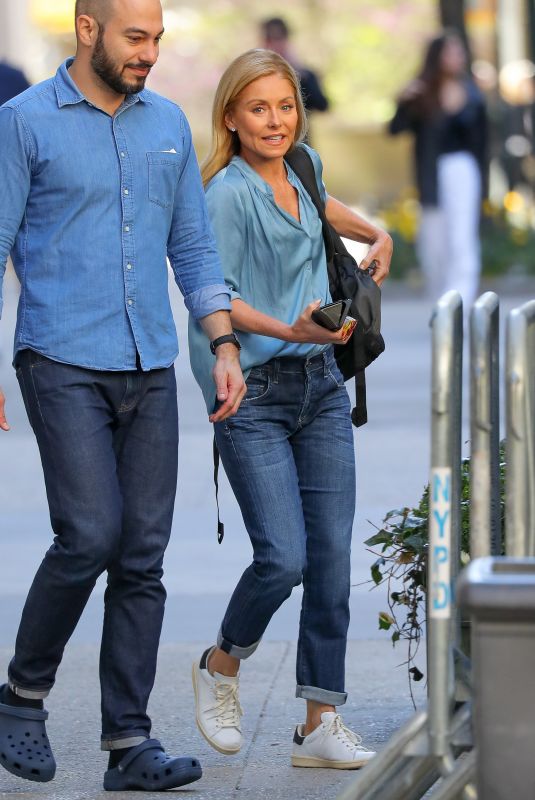 KELLY RIPA Out in New York 04/22/2022