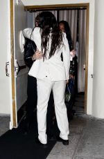KELLY ROWLAND Leaves Jessica Alba