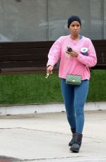 KELLY ROWLAND Leaves Pilates Class in Los Angeles 04/06/2022