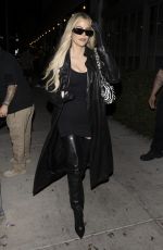 KHLOE KARDASHIAN and KRIS JENNER at Osteria Mozza Italian Restaurant in Hollywood 04/06/2022