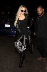 KHLOE KARDASHIAN and KRIS JENNR Leaves Kylie and Kendall
