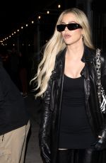 KHLOE KARDASHIAN and KRIS JENNR Leaves Kylie and Kendall