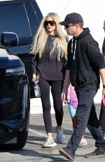 KHLOE KARDASHIAN Out in Los Angeles 04/01/2022