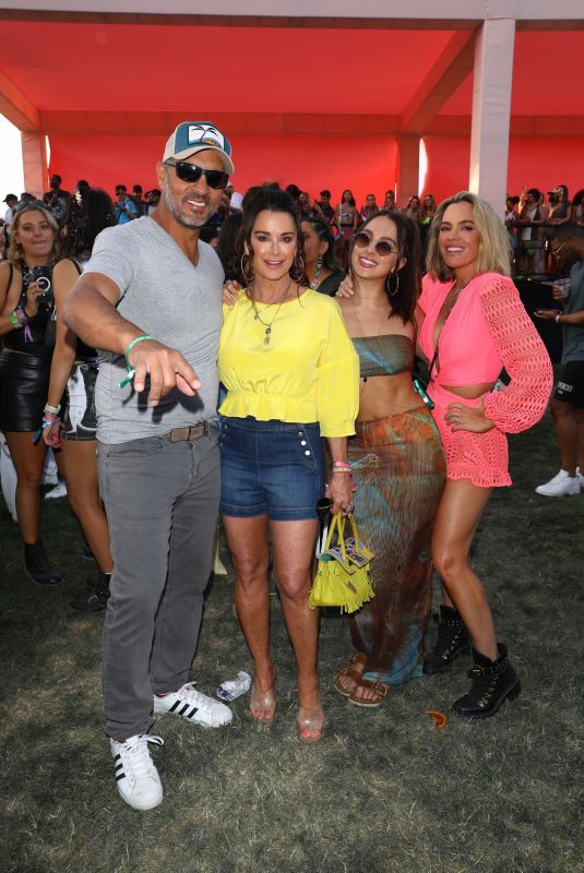 KYLE RICHARDS with her Daughter, Husband and TEDDI MELLENCAMO at Revolve Festival 04/16/2022