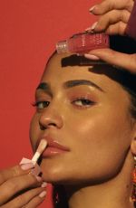 KYLIE JENNER for Kylie Skin Lip Oil Collection 2022
