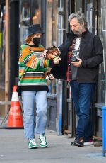 LESLIE MANN and Judd Apatow Out in New York 04/04/2022