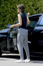 LISA RINNA and DELILAH HAMLIN Heading to Workout in West Hollywood 04/01/2022