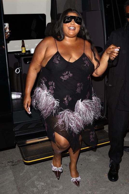 LIZZO Out to Celebrate Her Birthday at Craig’s in West Hollywood 04/26/2022
