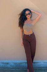 MADISON PETTIS - Instagram Photos 03/31/2022