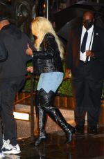 MARY J BLIGE Arrives at Flipper