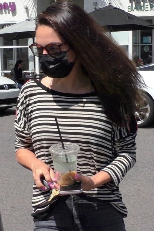 MILA KUNIS Out and About in Beverly Hills 04/05/2022