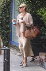 MOLLY SIMS Out for Coffee in Los Angeles 04/28/2022
