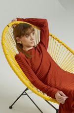 NATALIA DYER for Elle Magazine, Singapore May 2022 Issue