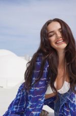 OANA GREGORY - Instagram Photos and Video 03/31/2022