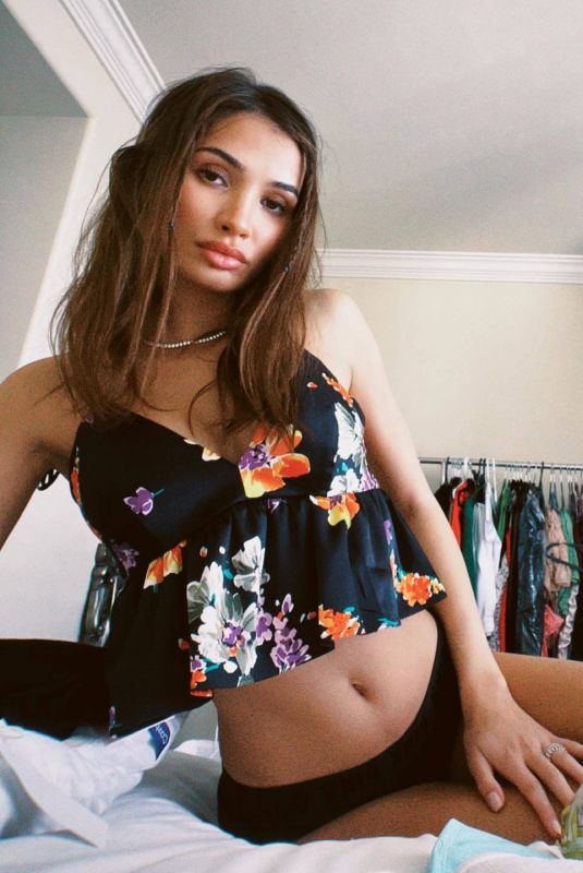 PIA MIA PEREZ for Savage x Fenty 04/22/2022