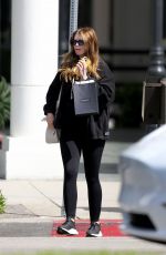 Pregnant KATHERINE SCHWARZENEGGER Out in Brentwood 04/18/2022