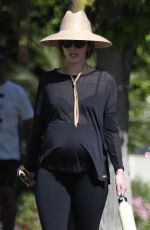 Pregnant KATHERINE SCHWARZENEGGER Out in Los Angeles 04/25/2022