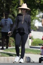 Pregnant KATHERINE SCHWARZENEGGER Out in Los Angeles 04/25/2022