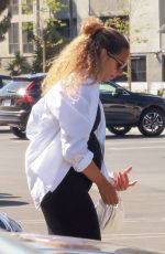 Pregnant LEONA LEWIS Shopping at Erewhon Market in Studio City 04/15/2022