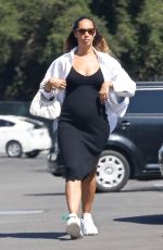 Pregnant LEONA LEWIS Shopping at Erewhon Market in Studio City 04/15/2022
