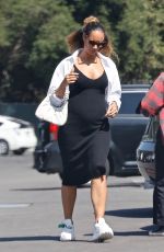 Pregnant LEONA LEWIS Shopping at Erewhon Market in Studio City 04/15/2022