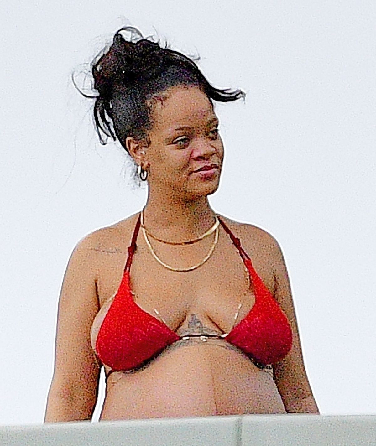 Pregnant RIHANNA in Bikini on Holiday in Barbados 04/18/2022.