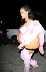Pregnant RIHANNA Out for Dinner at Nice Guy in West Hollywood 04/11/2022