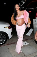Pregnant RIHANNA Out for Dinner at Nice Guy in West Hollywood 04/11/2022
