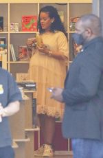 Pregnant RIHANNA Shopping at Paper Source in Santa Monica 04/04/2022
