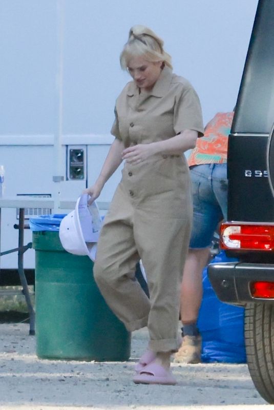 REBEL WILSON on the Set of Her Latest Project at  Studio City Park in Los Angeles 04/09/2022