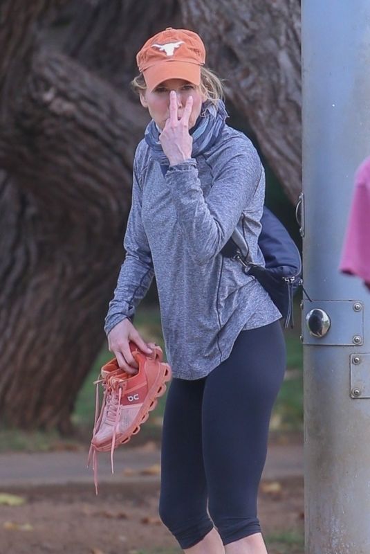 RENEE ZELLWEGER Out at a Beach in Hawaii 04/02/2022
