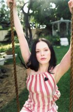 ROSE MCGOWAN for Dazed and Confused, August 2002