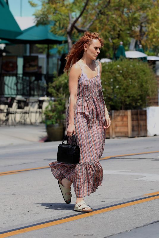 RUMER WILLIS at Urth Caffe in West Hollywood 04/28/2022
