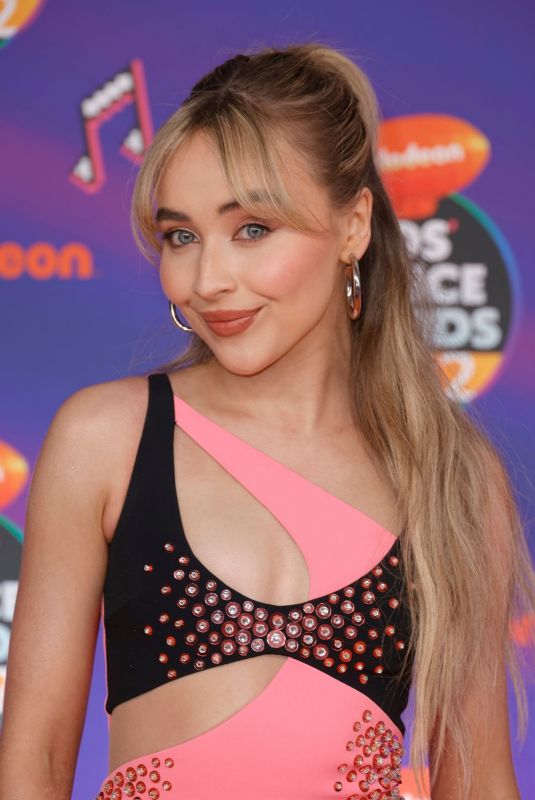 SABRINA CARPENTER at 2022 Nickelodeon Kid