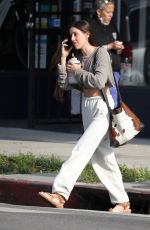 SCOUT WILLIS Heading to a Nail Salon in Los Angeles 04/21/2022
