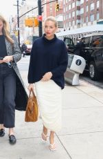 SIENNA MILLER at Winter Show Gallery in New York 04/06/2022