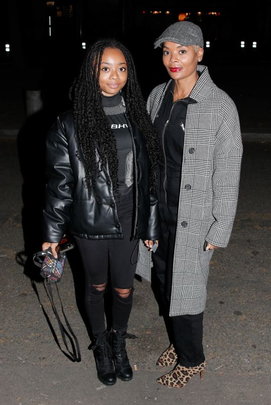 SKAI JACKSON and Kiya Cole Leaves Their Hotel in Paris 04/02/2022