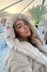 SOMMER RAY - Instagram Photos 04/10/2022