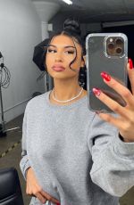 SUNNY MALOUF - Instagram Photos 04/10/2022