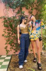 ZOEY DEUTCH - Instagram Photos and Videos 04/18/2022