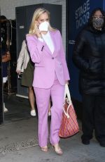 ALI WENTWORTH Leaves Good Morning America in New York 05/10/2022