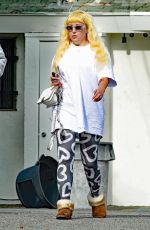 AMANDA BYNES and Paul Michael at a Smoke Shop in Los Angeles 05/27/2022